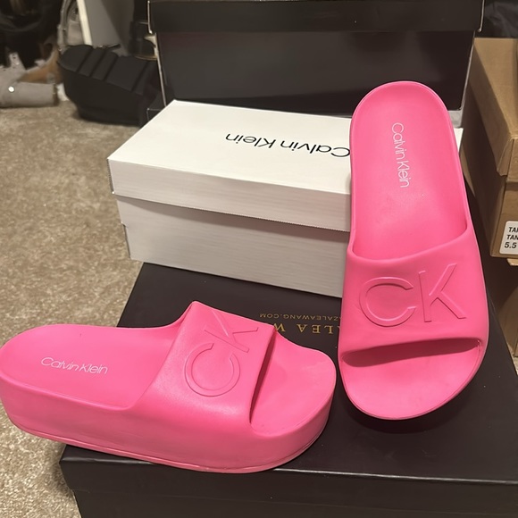 Calvin Klein nylon neo pink size 5 slides - Picture 5 of 5